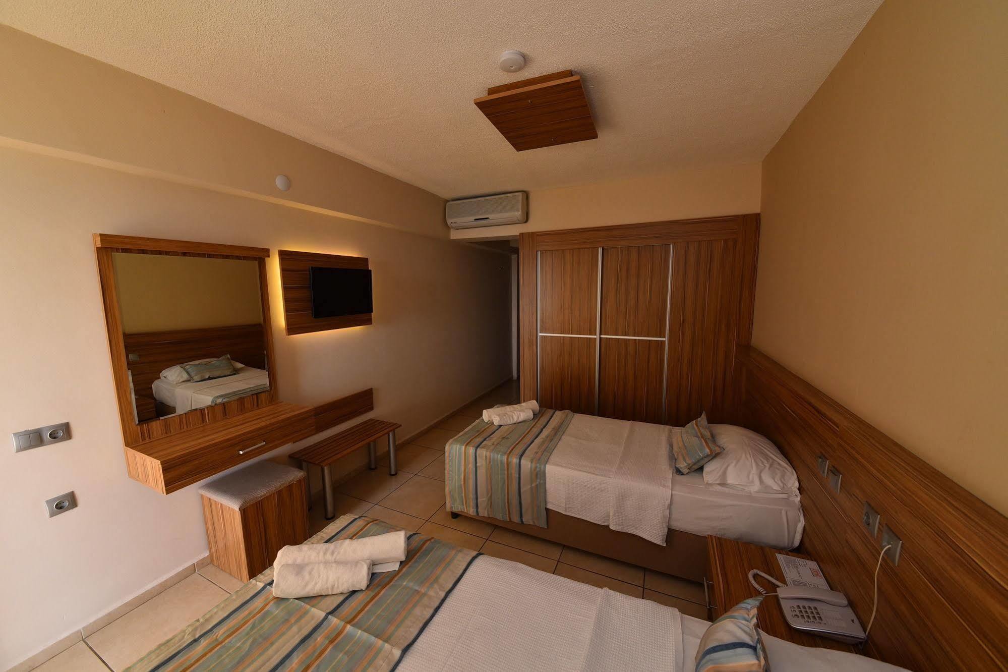 Rosary Beach Hotel Fethiye Exterior photo
